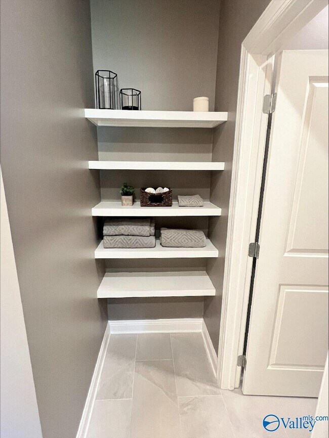 Building Photo - 101 Stenness Br