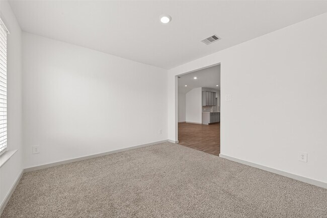 Building Photo - 1826 Sandy Trail Ln