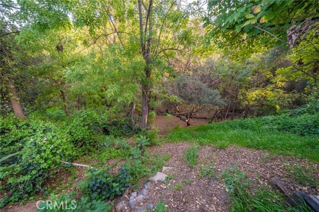 Building Photo - 2426 W Valewood St