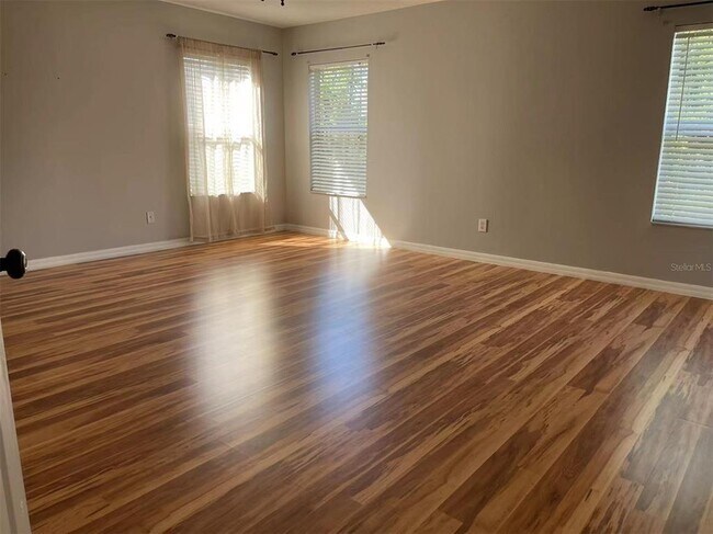 Building Photo - 15061 Perdido Dr