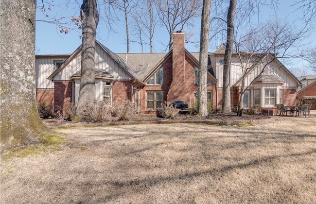 Building Photo - 2587 Park Creek Cove S