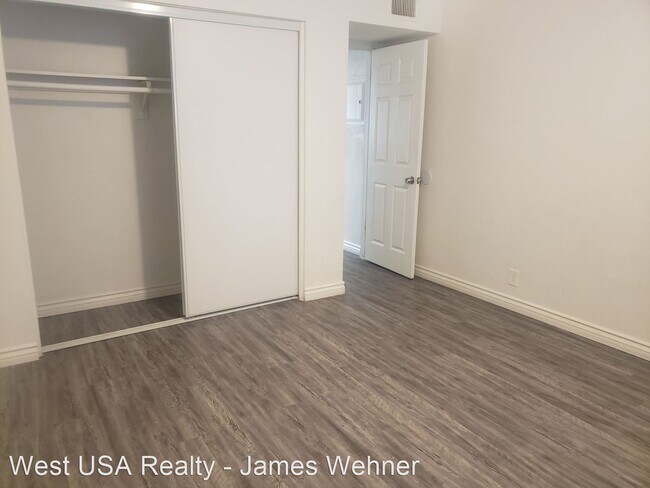 Building Photo - 1700 S College Ave