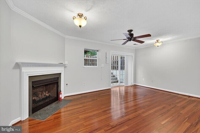 Building Photo - 5223 Ballycastle Cir