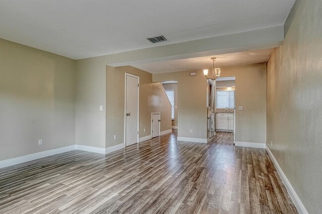 Building Photo - 283 Gardner Ln