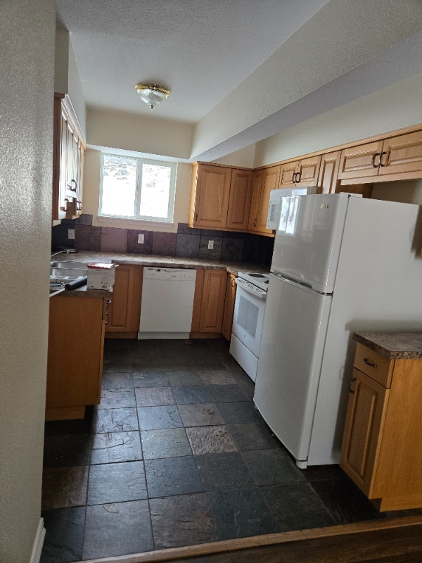 Building Photo - 2087 Eagle Cliff Rd