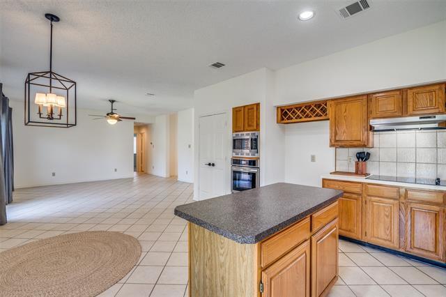 Building Photo - 3637 Longbow Ln