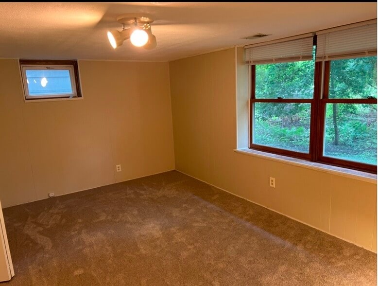 Bedroom - 5813 W 25 1/2 St