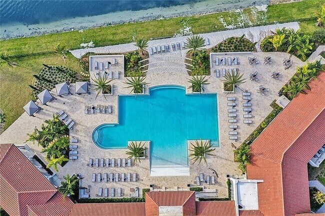 Building Photo - 11720 Waterway Cir