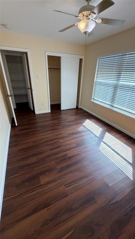 Building Photo - 2203 Bluebonnet Dr