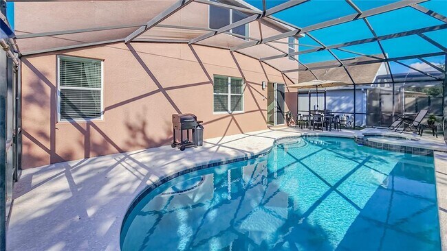 Building Photo - 2528 Dharma Cir