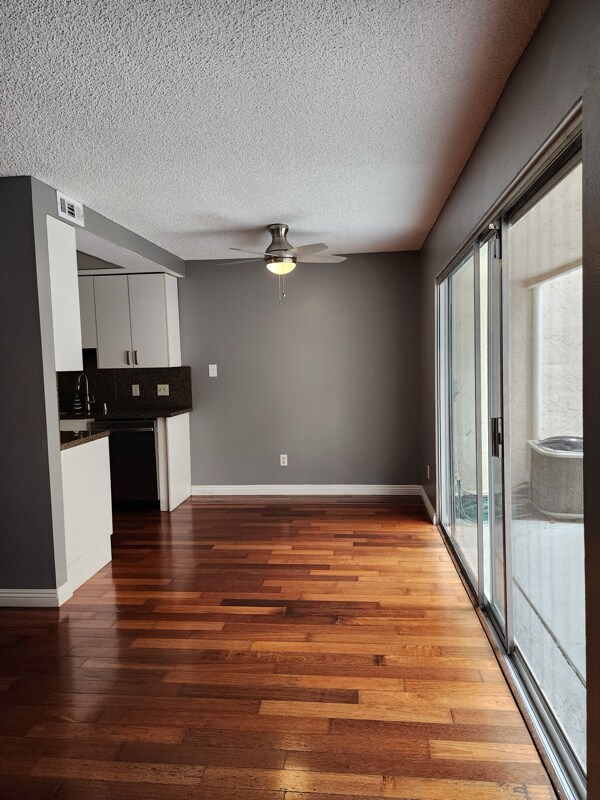 Building Photo - 831 Cypress Point Way