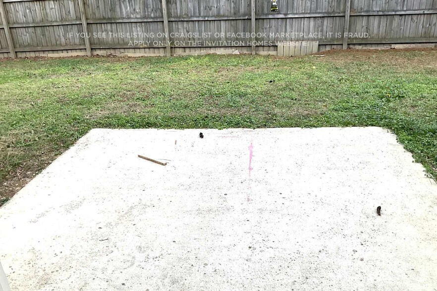 Building Photo - 4101 Oak Field Dr