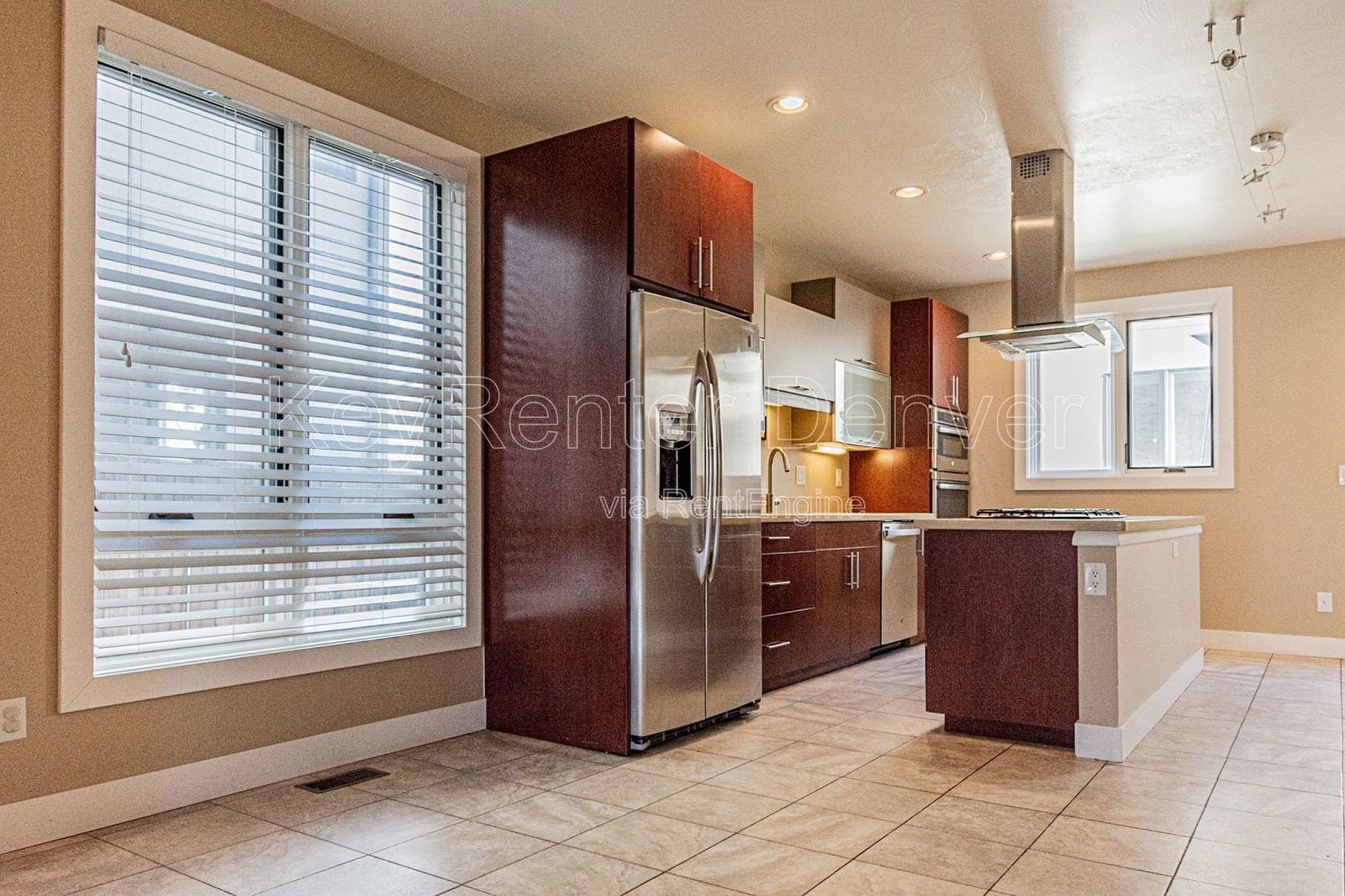 Building Photo - 4186 Utica St