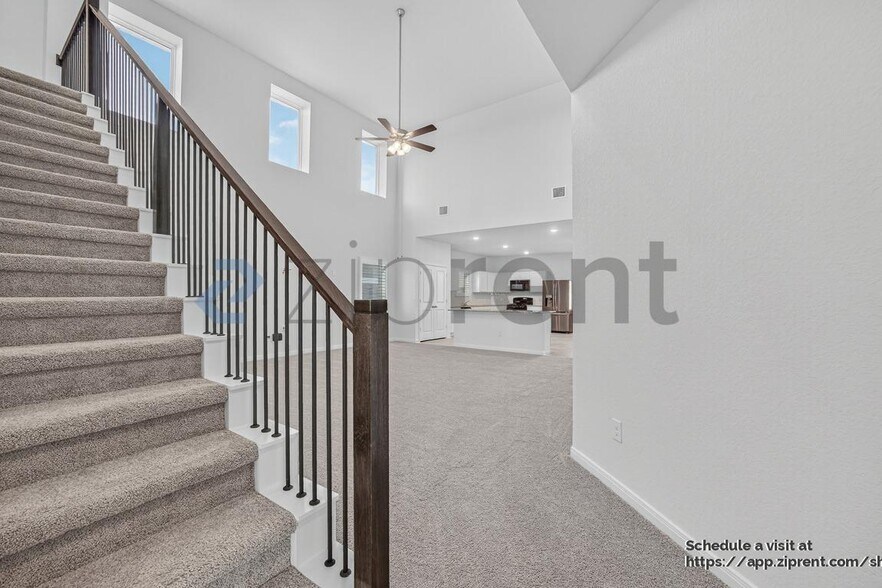 Building Photo - 8303 Kettles Rdg