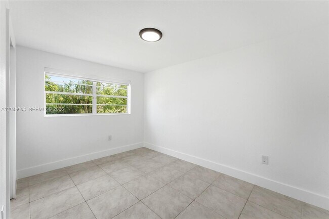 Building Photo - 14310 SW 271st Terrace