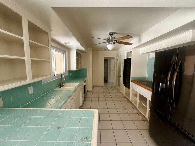 Building Photo - 56769 Joshua Dr