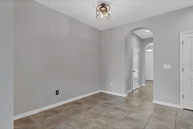 Building Photo - 8657 Palmer Park Cir