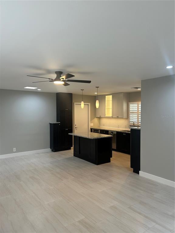 Building Photo - 1725 Mosher Dr