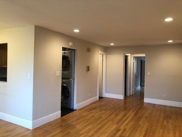 Building Photo - 146 McGlynn Pl