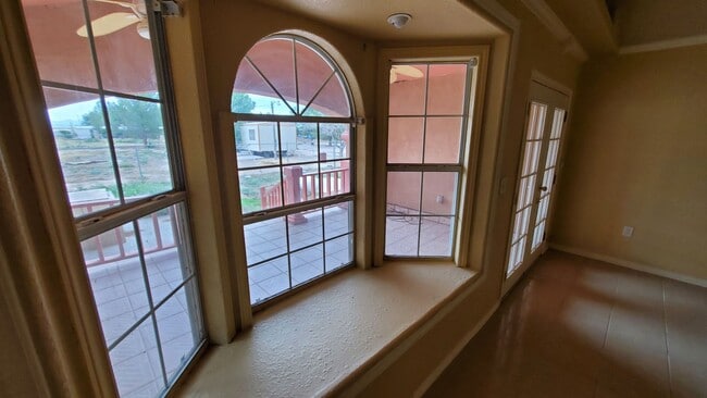 Building Photo - 304 Calle Al Rumbo