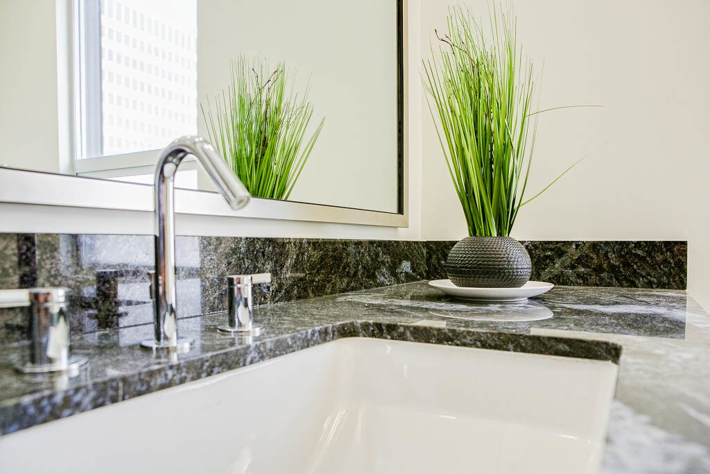 Building Photo - 257 S Hudson Ave