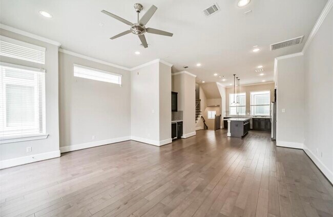 Building Photo - 2120 Cohn St