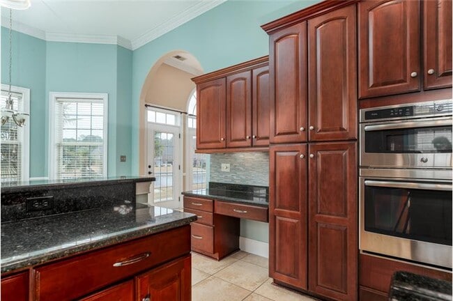 Building Photo - 205 Utopiate Ct