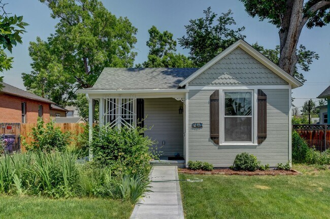 Building Photo - New Sunnyside House, Full Remodel, 2Bed/2Bath