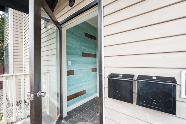 Building Photo - Boylston Flats