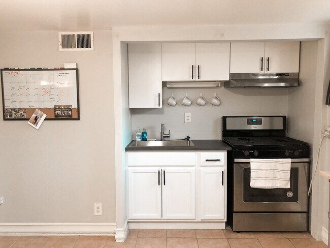 Building Photo - 432 S 100 E