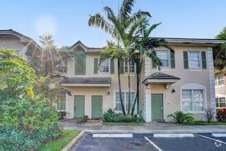 Building Photo - 757 NW 42nd Ave