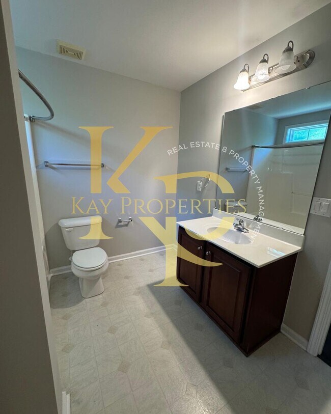 Building Photo - 5904 Sandpiper Farm Ln