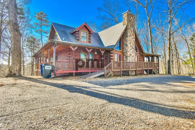 Building Photo - 461 River Estates Rd