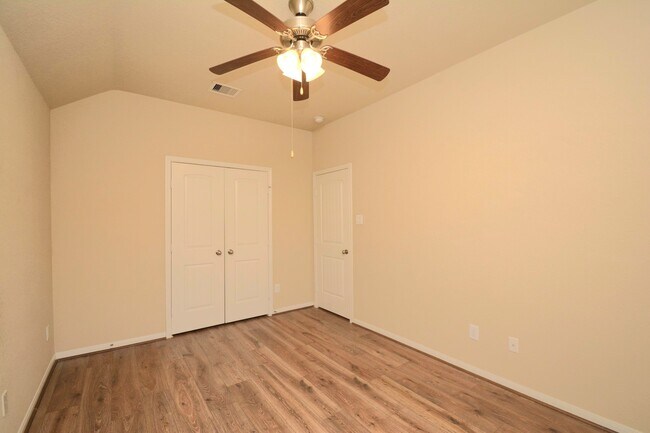 Building Photo - 7418 Durango Creek Dr