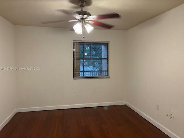 Building Photo - 10440 SW 156th Ct