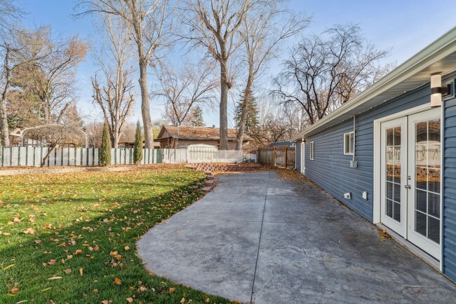 Building Photo - 4306 Plum St