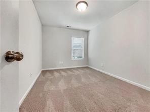 Building Photo - 2909 Ridgeview Dr