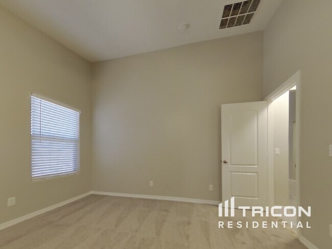 Building Photo - 25572 W Ripple Rd