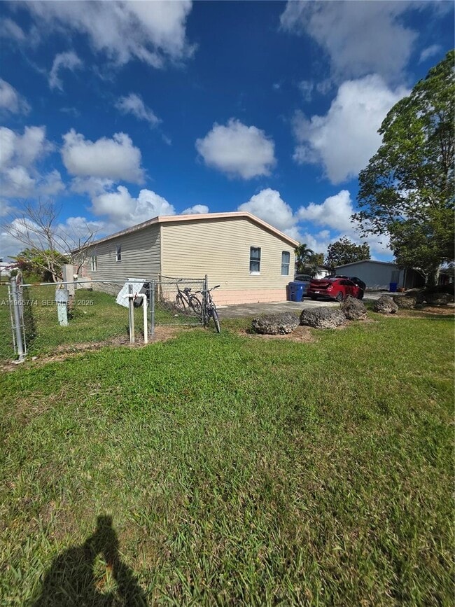 Building Photo - 19800 SW 180th Ave