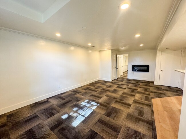 Building Photo - 3805 N 3200 W