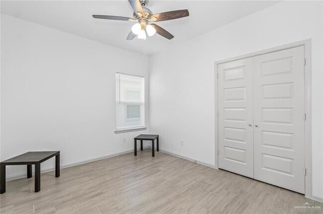 Building Photo - 1301 W Sucre Dr