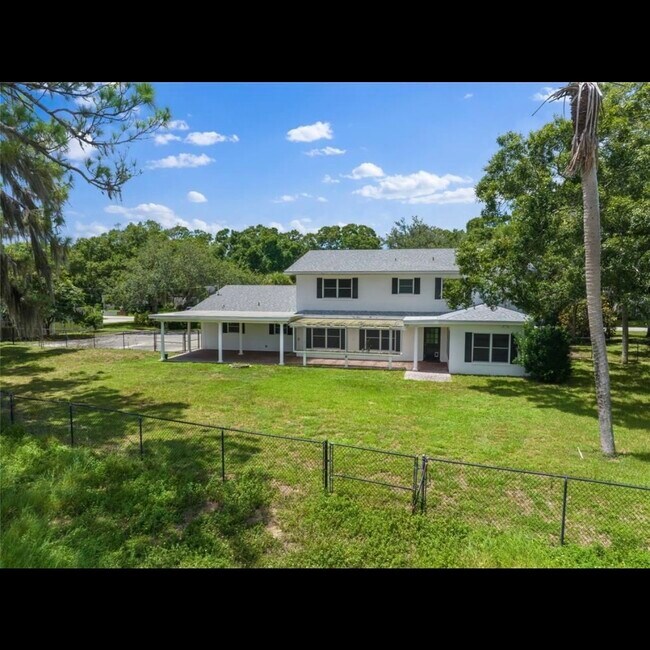 Building Photo - 960 48th Ave