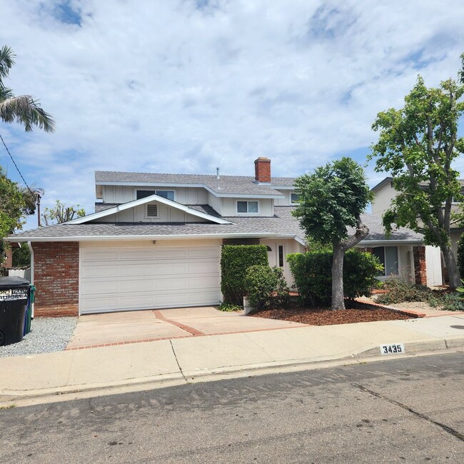 Primary Photo - Clairemont Home Just remodeled 3 bed 3 bat...