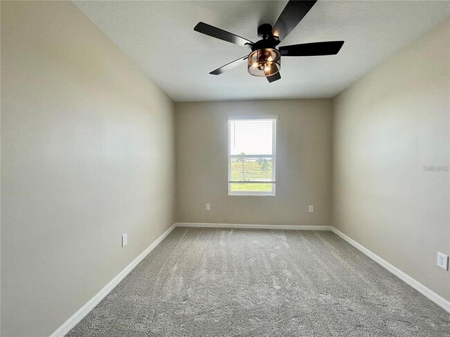 Building Photo - 2307 Garden Belle Dr