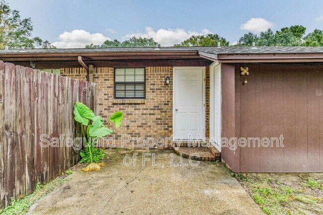 Building Photo - 4173 Ravenwood Dr