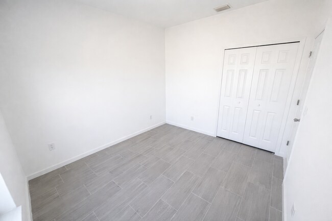 Building Photo - NEW CONSTRUCTION- Modern 3 Bed / 2 Bath Home in E Lehigh Acres