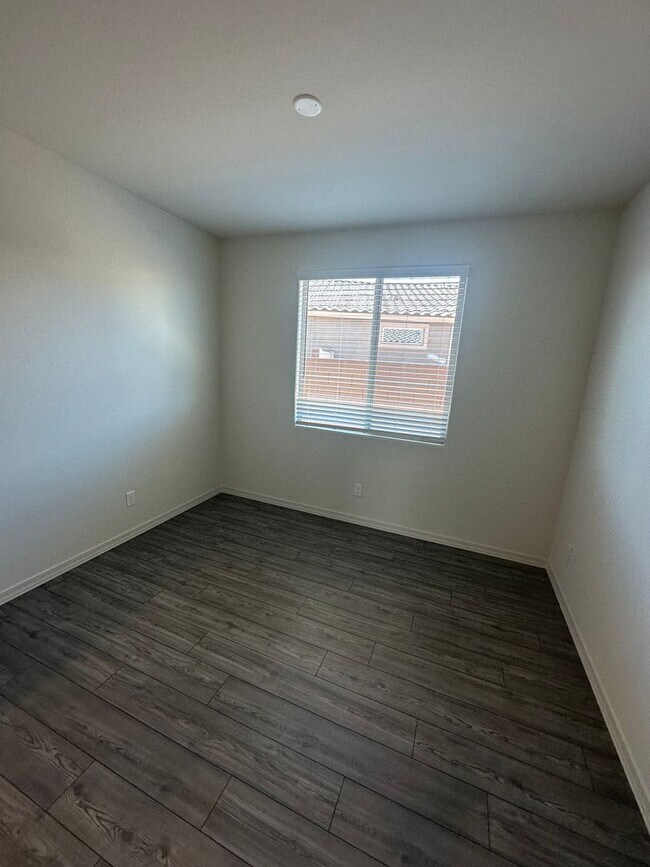 Building Photo - BRAND NEW ++ 2026 BUILT PEORIA HOME ++ 4 BED + DEN, 3 BATH ++ POOL