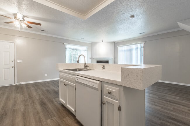 Building Photo - WORNALL HEIGHTS