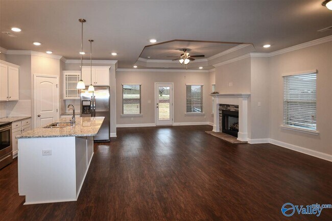Building Photo - 257 Caudle Dr