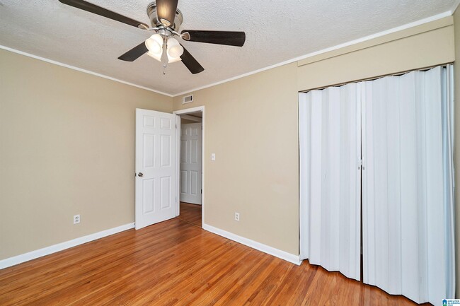 Building Photo - 1425 66th St